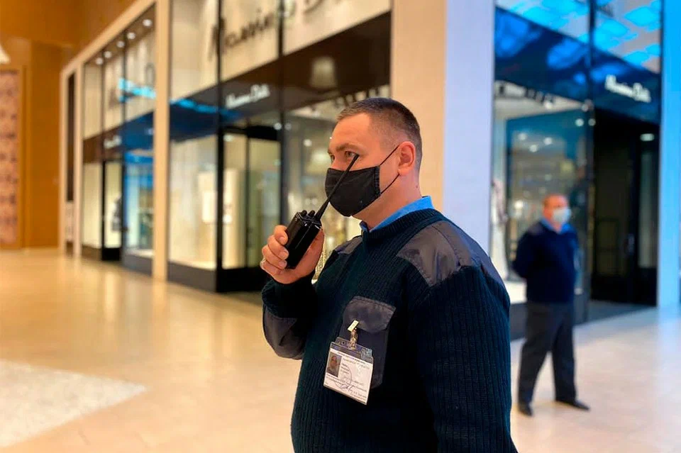 Visible, Vigilant, and Reliable Retail Security Guards